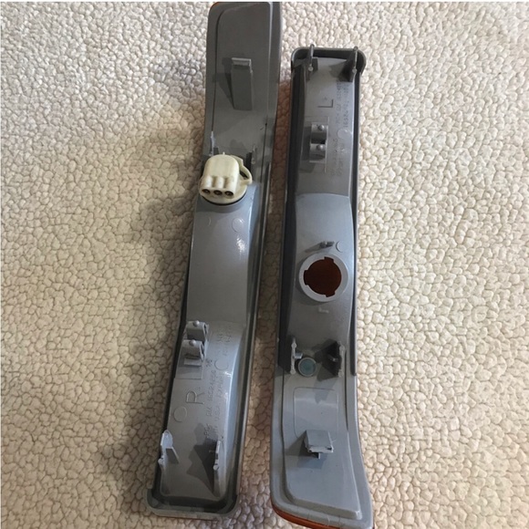 S10 Sonoma Blazer S15 Jimmy Turn Signal Park Lights Lamp Lens 16524255& 16524256 - Picture 8 of 8